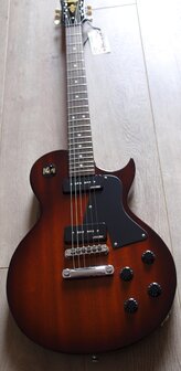 Vintage V132TSB Les Paulmodel met P90 elementen