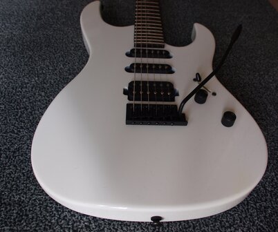 L&acirc;g Arkane A66-WHT White, prototype!