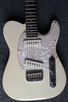 G&amp;L 30th Anniversary Asat USA Special with tolex case and certificate of origin