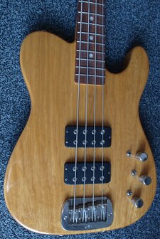 G&amp;L USA limited Korina Asat Bass, Aged Natural Gloss with luxury Tolex case