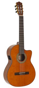 Salvador Student Series Nova CCE classic guitar cedar + sapele