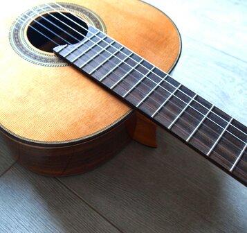 Martinez MC-98C, Cedar bovenblad, Standard Series klassieke gitaar