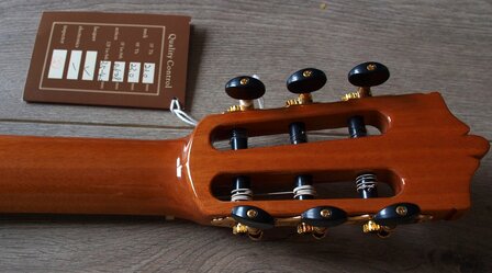 Martinez klassieke gitaar, MC-48C, Cedar Sapele Spanish heel, volwassen maat