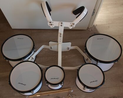 5-delige marching drumset met draagstel