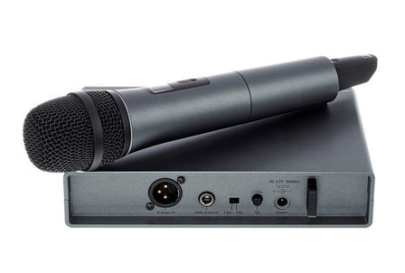 Sennheiser XS Series vocal system with dynamic cardioid e825 microphone voor Nederland