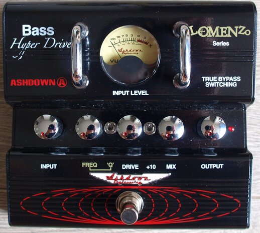 Ashdown Lomenzo hyper drive (distortion) voor basgitaar