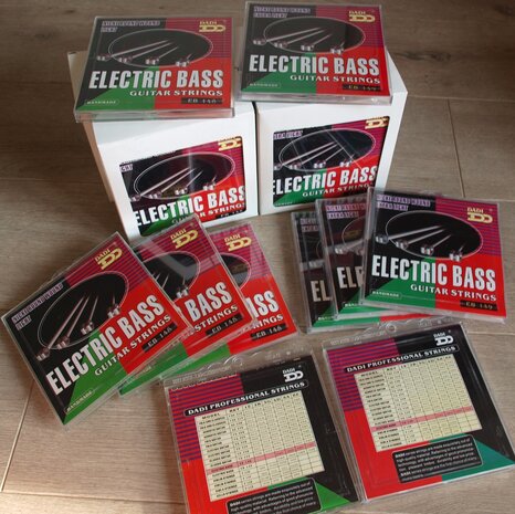 Complete set Bassnaren voor elektrische bas EB148 