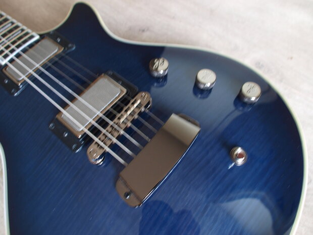 HAGSTROM elektrische gitaar, Ultra Max Special, Beryl Flame